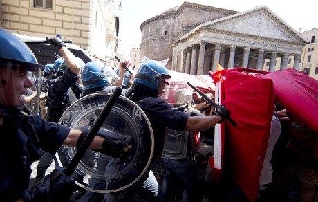 Italy Social Protest - Jun 2012