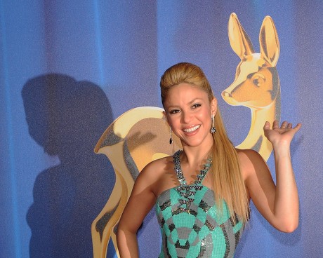 Colombian Pop Singer Shakira Arrives Bambi Editorial Stock Photo