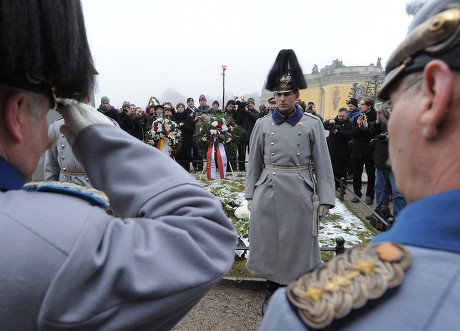 45 300th birthday Stock Pictures, Editorial Images and Stock Photos