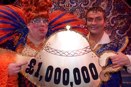 Bradley Walsh and Eric Potts celebrate £1,000,000 in ticket sales for the pantomime 'Aladdin' at the Ambassadors Theatre in Woking, Britain - 06 Dec 2008