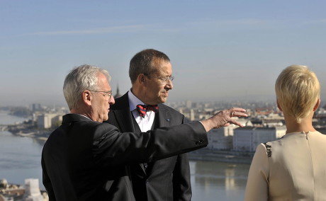 Hungary Estonia Diplomacy - Oct 2009