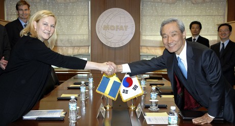 South Korea Sweden Trade Diplomacy - Feb 2011