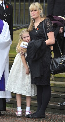 Funeral Of Murdered Merseyside Police Officer Pc Dave Phillips At Liverpool Anglican Cathedral Liverpool Merseyside.wife Jen Phillips With Daughter Abigail.