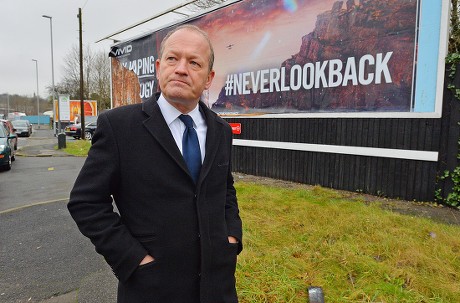 Suspended Rochdale Mp Simon Danczuk Meets Local Residence On The Streets Of Rochdale.