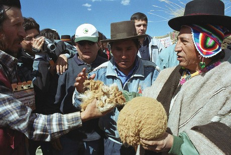 Peruvian President Alejandro Toledo R Welcomes Editorial Stock Photo