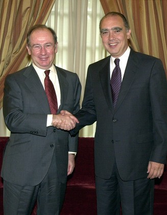 Spain-spain Economy Minister and Mexican Counterpart - Apr 2003