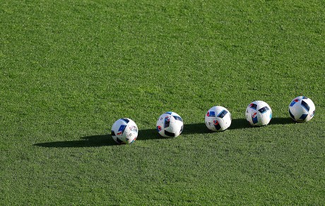 21 Official matchballs Stock Pictures, Editorial Images and Stock ...