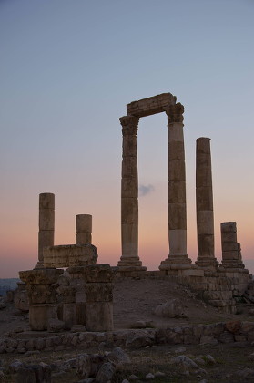 57 Hercules columns Stock Pictures, Editorial Images and Stock Photos ...