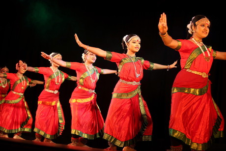 Bangladeshi Dancers Jago Art Centre Perform Editorial Stock Photo ...