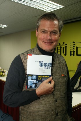 Taiwan Literature Economy - Jan 2012