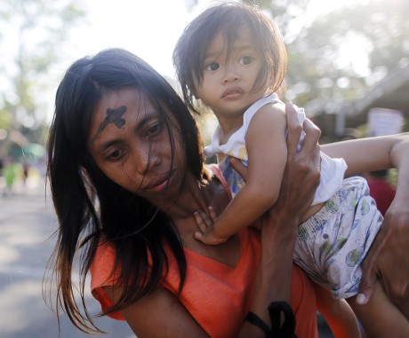 COUNT__ Philippines Belief Ash Wednesday - Feb 2016 库存图片、新闻