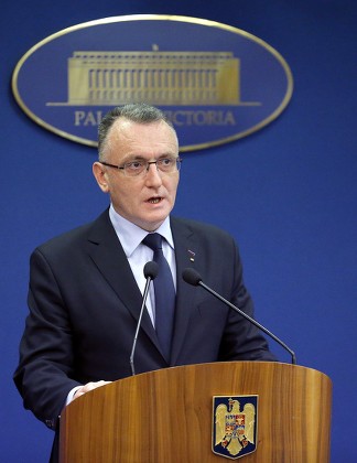 Romania Government Interim Pm - Nov 2015