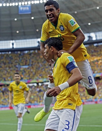 Paulinho'S Stunning Goal: A Must See Moment! - s4yqci1