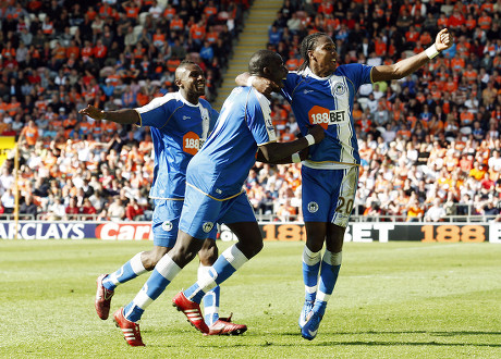 Blackpool V Wigan Athletic - 16 Apr 2011 Stock Pictures, Editorial ...