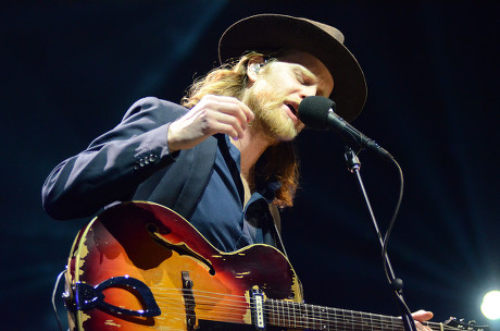 Lead Singer Wesley Keith Schultz Lumineers Editorial Stock Photo