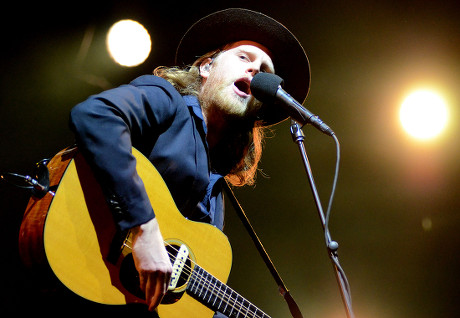 Lead Singer Wesley Keith Schultz Lumineers Editorial Stock Photo