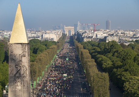 500 Eiffel tower views Stock Pictures, Editorial Images and Stock ...