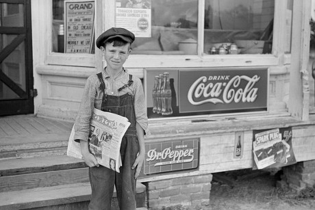 250 Retro newspapers Stock Pictures, Editorial Images and Stock Photos ...