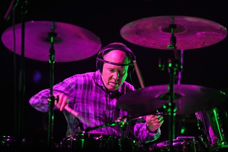 Jack Irons in concert at the American Airlines Arena, Miami, USA - 29 Apr 2017