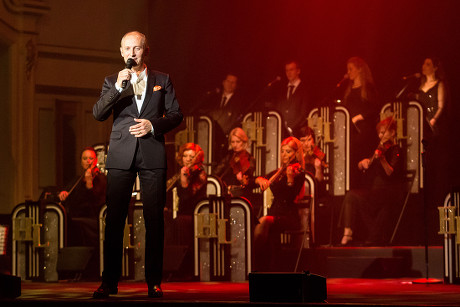 Helmut Lotti in concert, Hamburg, Germany - 02 May 2017
