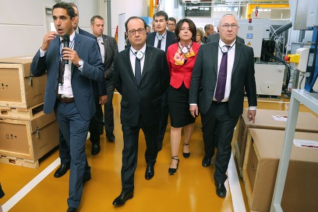 French President Francois Hollande visits the Liebherr-Aerospace factory, Campsas, France - 05 May 2017