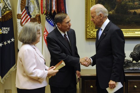 Usa Cia Petraeus Biden - Sep 2011