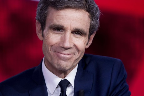 'L'emission politique' TV programme, Saint-Cloud, France - 18 May 2017