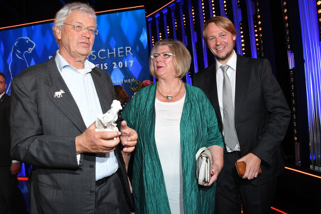 Gerhard Polt Mit Ehefrau Christine Polt Redaktionelles Stockfoto