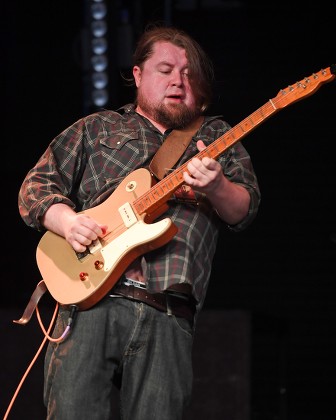 Damon Fowler in concert at The Pompano Beach Amphitheater, Pompano Beach, USA - 19 May 2017