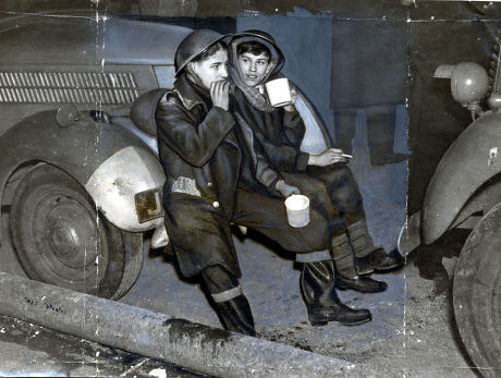 28 Civil war hats Stock Pictures, Editorial Images and Stock Photos