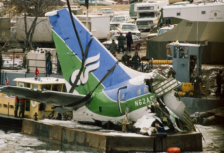 Remains Air Florida Flight 90 Lifted Editorial Stock Photo - Stock ...