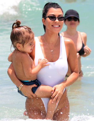 Kourtney Kardashian out and about Miami Beach, Florida, USA - 11 Jun 2017