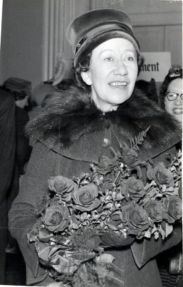Dame Flora Robson Actress 1959.... Arriving To Open The United Charities Fair At Grosvenor House London... Died July 1984... 