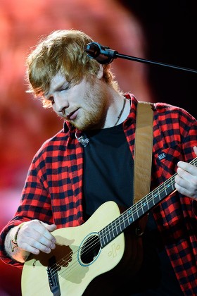 Ed Sheeran Performs On Pyramid Stage Editorial Stock Photo - Stock ...