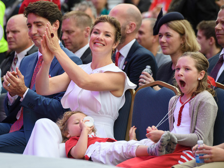 500 Margaret trudeau Stock Pictures, Editorial Images and Stock Photos