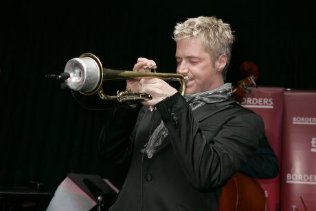 Chris Botti signs copies of 'Chris Botti In Boston' CD/DVD in New York ...