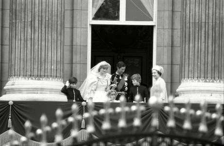 Princess Diana Prince Charles Wave Crowds Editorial Stock Photo - Stock ...