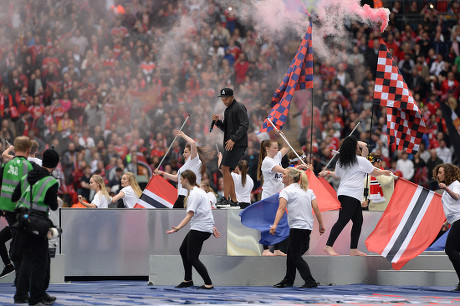 Football Fa Cup Final - Manchester United V Crystal Palace (2-1) - Wembley Stadium London. Pic Shows: Tiny Tempah Performs.