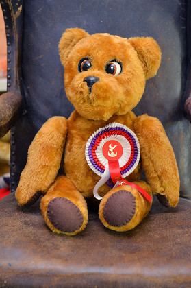 Roger De Courcey's Nookie Bear. Collection Of Teddy Bears From Broadcaster And Former Mp Giles Brandreth Gifted To Newby Hall Ripon North Yorkshire In A New Permanent Exhibition. Pic Bruce Adams / Copy Brooke -24/5/16.