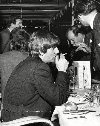 Ringo Starr Smokes Cigarette Variety Club Editorial Stock Photo - Stock ...