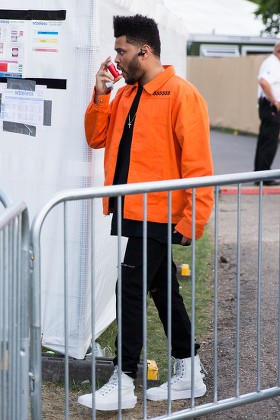 Weeknd Uses Inhaler He Walks Stage Editorial Stock Photo - Stock Image