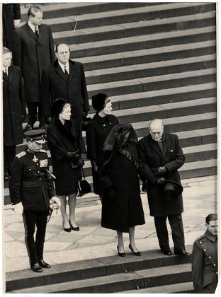 The Funeral Of Former Prime Minister Sir Winston Churchill In 1965. Picture Shows Clementine Churchill (1885 - 1977) Lady Churchill Baroness Spencer-churchill Of Chartwell (created 1966) Leans On The Arm Of Her Son Randolph Churchill (19111968) On Th