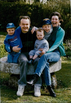 Gary Morecambe Son Of Comedian Eric Morecambe With Wife Tracey And Their Sons Henry Arthur And Jack. Now Known As Gary Bartholomew. Box 708 812101644 A.jpg.