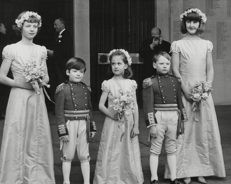Bridesmaids And Pageboys At The Wedding Of Hon. Richard Stanley M.p. And Miss Susan Aubrey-fletcher At The Guards Chapel Wellington Barracks. (not In Any Particular Order) Are: Simon Muir Edward Dugdale Caroline Smyth Elizabeth Waterhouse And Lacy He