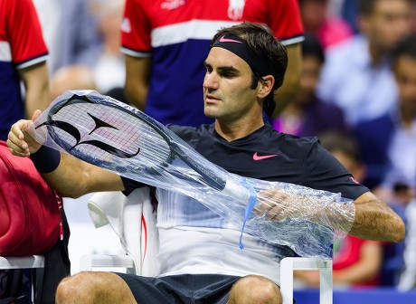 Roger Federer Switzerland Changes His Racket Editorial Stock Photo ...