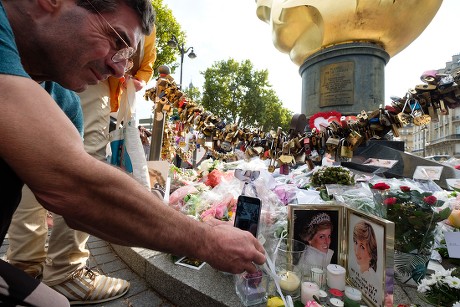 20th Anniversary of the death of Princess Diana, Paris, France - 31 Aug 2017