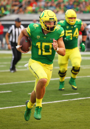 Oregon Ducks Quarterback Justin Herbert 10 Editorial Stock Photo - Stock  Image