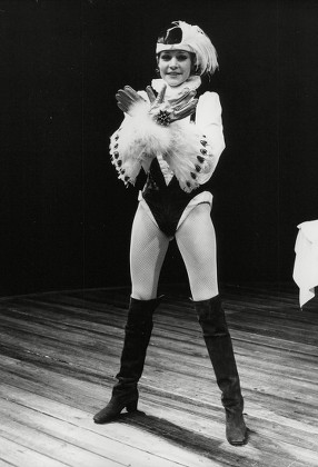 Judy Buxton Actress In The R.s.c. Pantomime As The Principal Boy. Box 737 71003176 A.jpg.