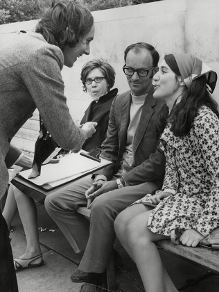 Artist Jim Collins With Louise Ardito And Roy Harrison. He Captures The Moment On Camera After Introducing Complete Strangers To Each Other In Public. Box 755 309051715 A.jpg.