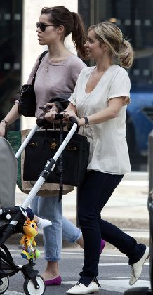 Louise Redknapp with her son Beau Henry out and about in central London, Great Britain - 23 Apr 2009